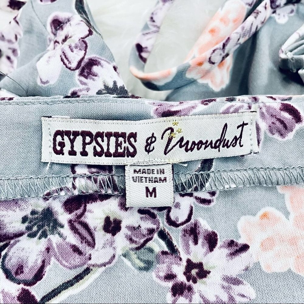 Gypsies and Moondust Floral Sleeveless Crop Top - Picture 6 of 9